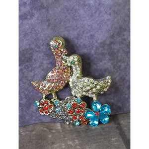 Sparkling Crystal Embellshed Two Ducklings Floral Brooch Pin Rhinestone GoldTone